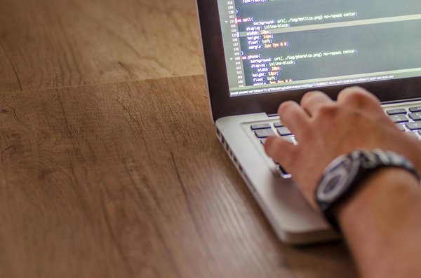 Formation informatique à lyon : choisissez votre spécialité !